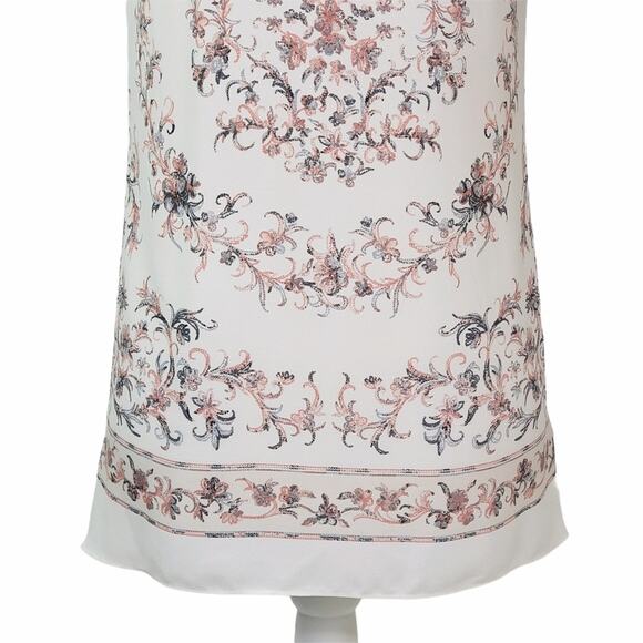 BCBGMAXAZRIA Handkerchief Hem Floral Blouse Runs Large - Picture 7 of 9